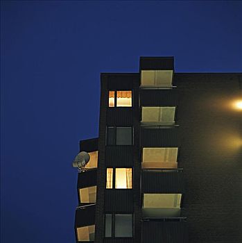 户外,公寓楼,夜晚
