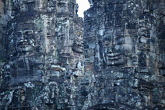 柬埔寨暹粒省吴哥通王城巴戎寺精美的浮雕