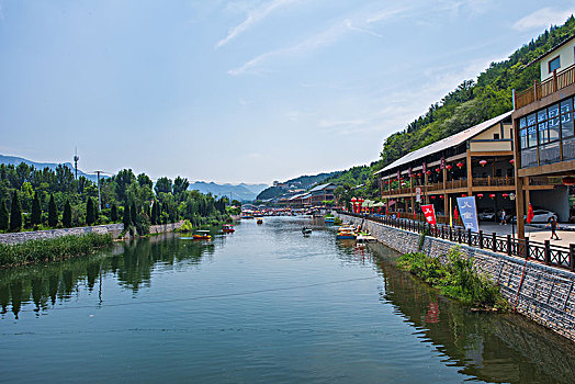 济南大小门牙景区