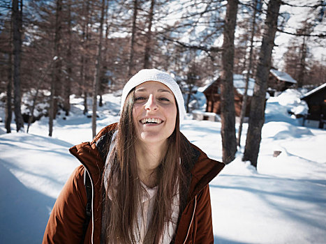 美女,针织帽,雪中,遮盖,树林,头像,皮埃蒙特区,意大利