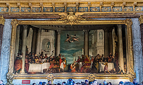 法国凡尔赛宫赫拉克勒斯厅油画