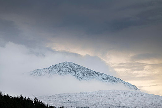 积雪,山顶,云,雪景,岛,天空,苏格兰,英国,欧洲