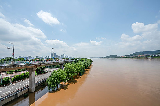 长沙城市风光－湘江,橘子洲及湘江两岸