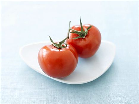 两个,西红柿,白色,盘子