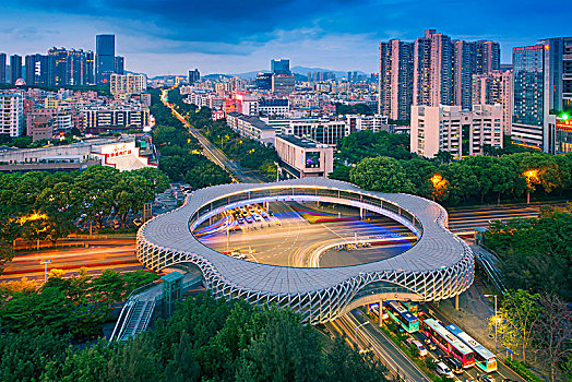 中國廣東深圳南山春花天橋