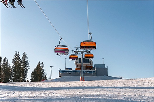 滑雪坡,现代座椅,滑雪缆车