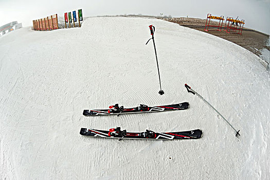 滑雪设备