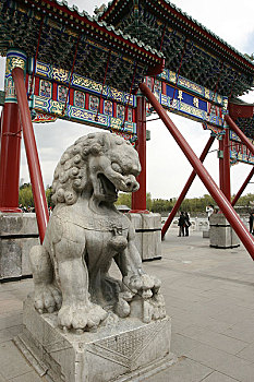 北京北海公园内石狮子