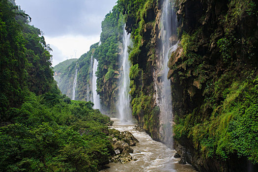 马岭河峡谷,彩崖峡,瀑布,高山流水,贵州,山水,自然,风景,兴义