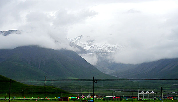 雪山