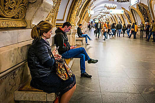 莫斯科,俄罗斯,欧亚大陆,人,地铁站