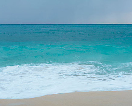 蓝绿色海水,沙滩