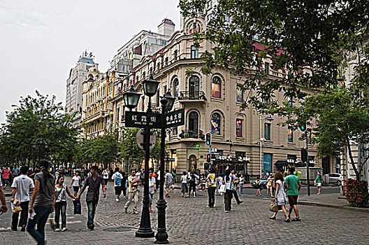 哈尔滨中央大街俄罗斯风格建筑