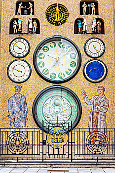 市政厅的天文钟