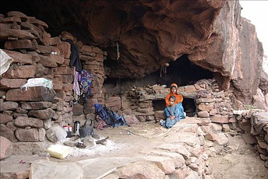 也门,索科特拉岛,母子,洞穴