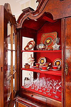 老式,新艺术,瓷器,玻璃杯,红色,架子,展柜