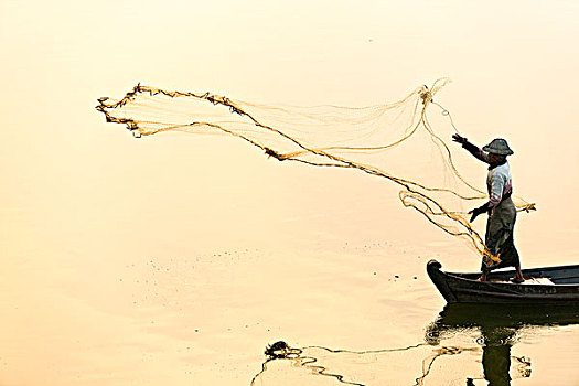 渔民,船,室外,网,晨光,湖,阿马拉布拉,曼德勒省,缅甸,亚洲