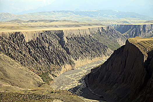 红山大峡谷