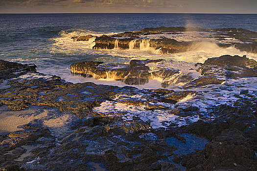 岩石构造,海滩,坡伊普,考艾岛,夏威夷,美国
