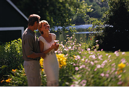 伴侣,笑,花园,贝尔格莱德湖区,缅因,美国