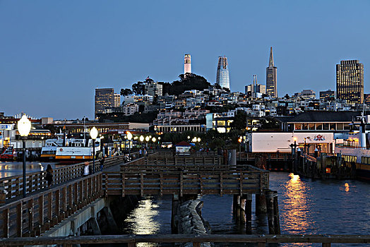 旧金山39号码头夜景