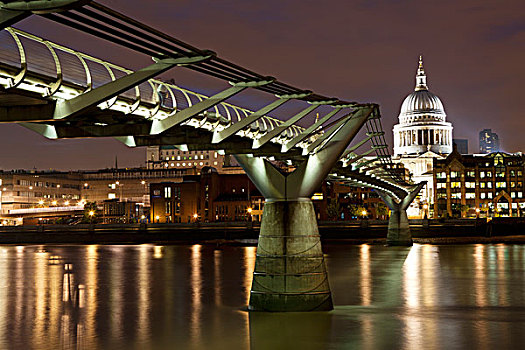 英格兰,伦敦,千禧桥,跨越,泰晤士河,南方,堤岸,大教堂,北方