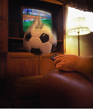 男人,看电视,足球,出现,显示屏