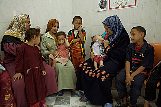 孩子,等候区,家庭健康,乡村,地区,埃及,六月,2007年