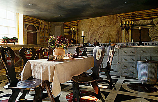 椅子,厨房,装饰,手绘,外套,手臂,墙壁,遮盖,壁画