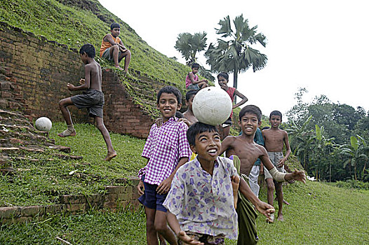 乡村,男孩,玩,球,孟加拉,七月,2006年