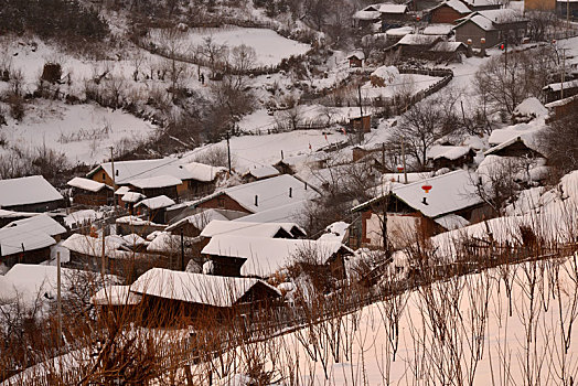 冬季吉林雪村-松岭美景如画