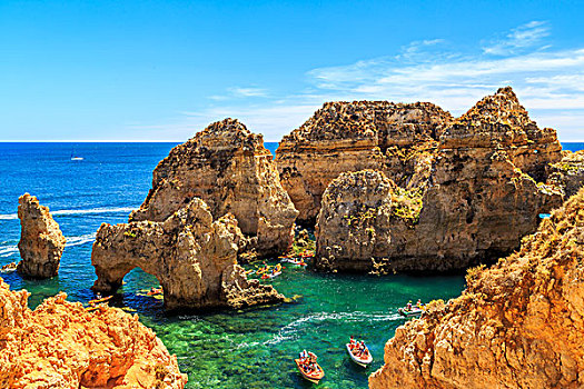 葡萄牙南部沿海独特的地貌风景