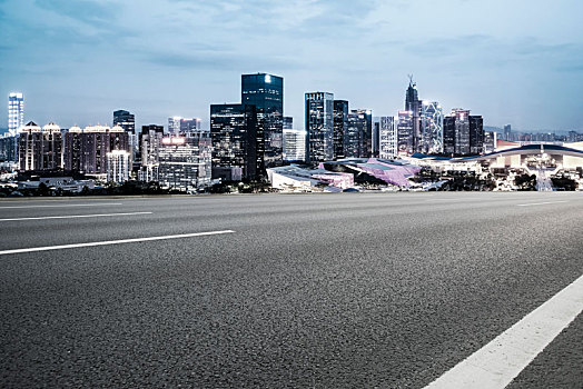 道路地面和城市建筑景观