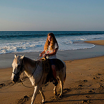 少女,骑马,海滩,墨西哥