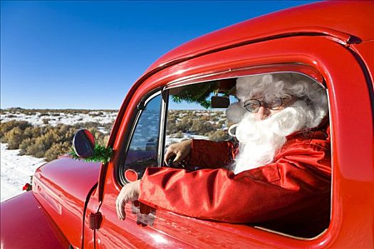 圣诞老人,驾驶,旧式,红色,皮卡,乡村道路,瑞欧格兰山谷,新墨西哥