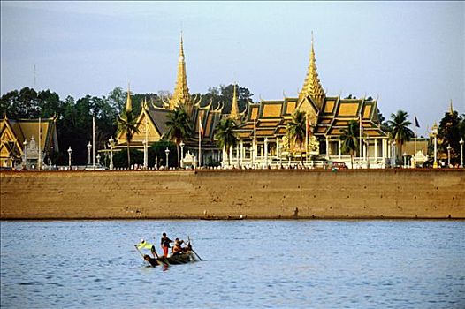 柬埔寨,金边,树液,河,鞑靼,捕鱼者,穿过,皇宫,银,塔,背景