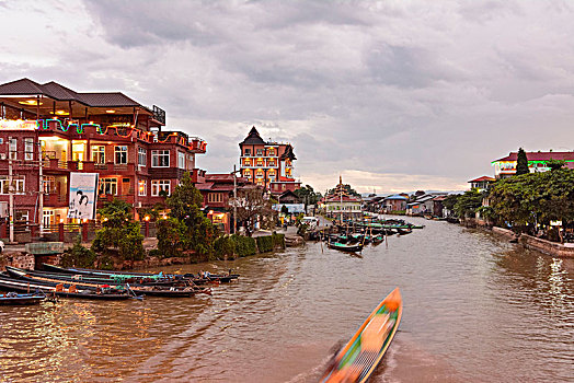 酒店,运河,船,茵莱湖,掸邦,缅甸
