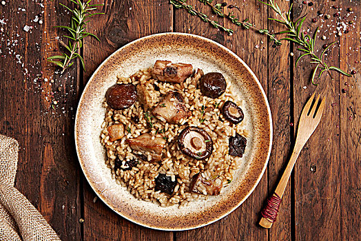 稻米,蘑菇,猪肉,炒食