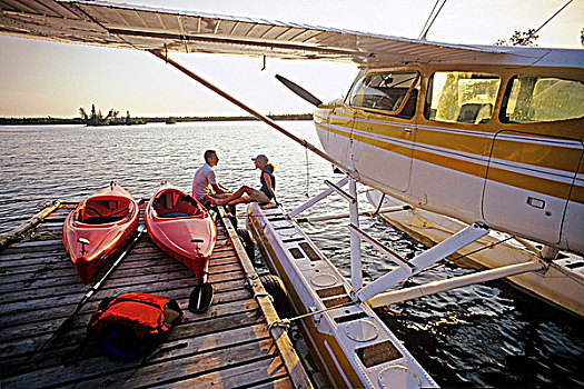 伴侣,皮划艇,码头,水獭,怀特雪尔省立公园,曼尼托巴,加拿大