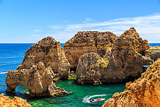 葡萄牙南部沿海独特的地貌风景