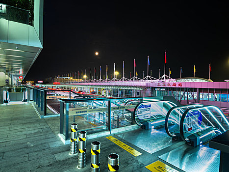 三亚凤凰机场候机厅建筑外观