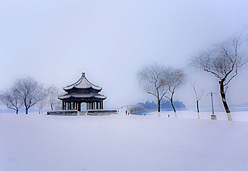 頤和園冬季風(fēng)光