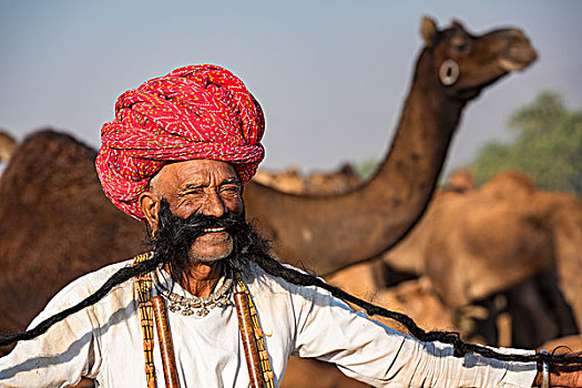 头像,老人,男人,长,胡须,穿,缠头巾,普什卡,骆驼,拉贾斯坦邦,印度,亚洲