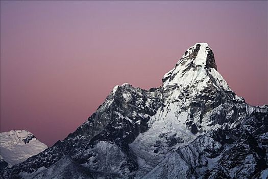 仰视,山,萨加玛塔国家公园,尼泊尔