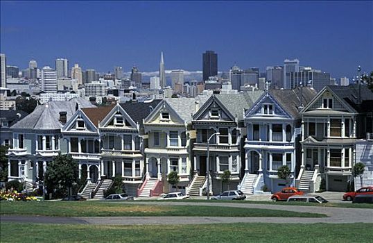 维多利亚式房屋,涂绘,女性,阿拉摩广场,风景,市区,旧金山,加利福尼亚,美国