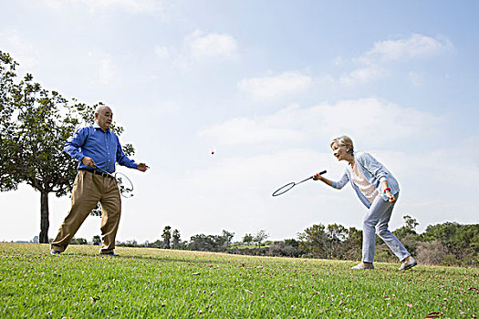 老年,夫妻,玩,羽毛球,公园