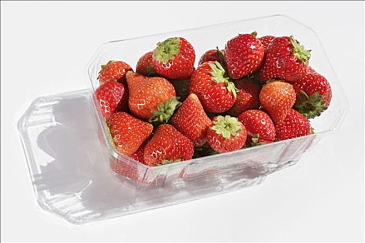 草莓,塑料容器