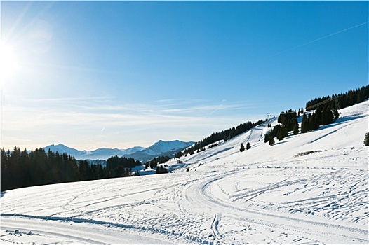 雪,道路,滑雪道,靠近,阿沃利亚兹,城镇,阿尔卑斯山