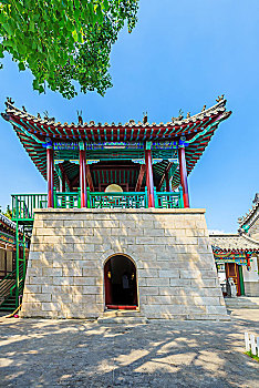 刘公岛博览园鼓楼古建筑