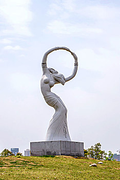 长沙洋湖体育公园雕塑－中秋